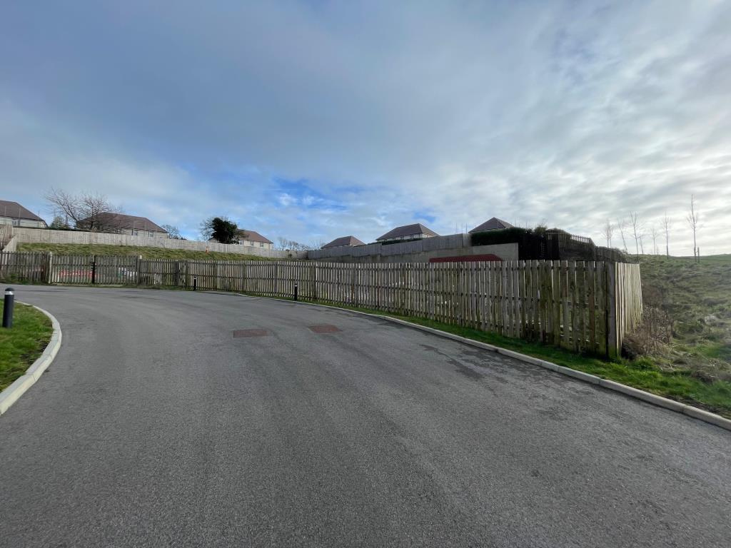 Lot: 17 - FREEHOLD LAND WITH PLANNING FOR SIX HOUSES - View from Neptune Drive